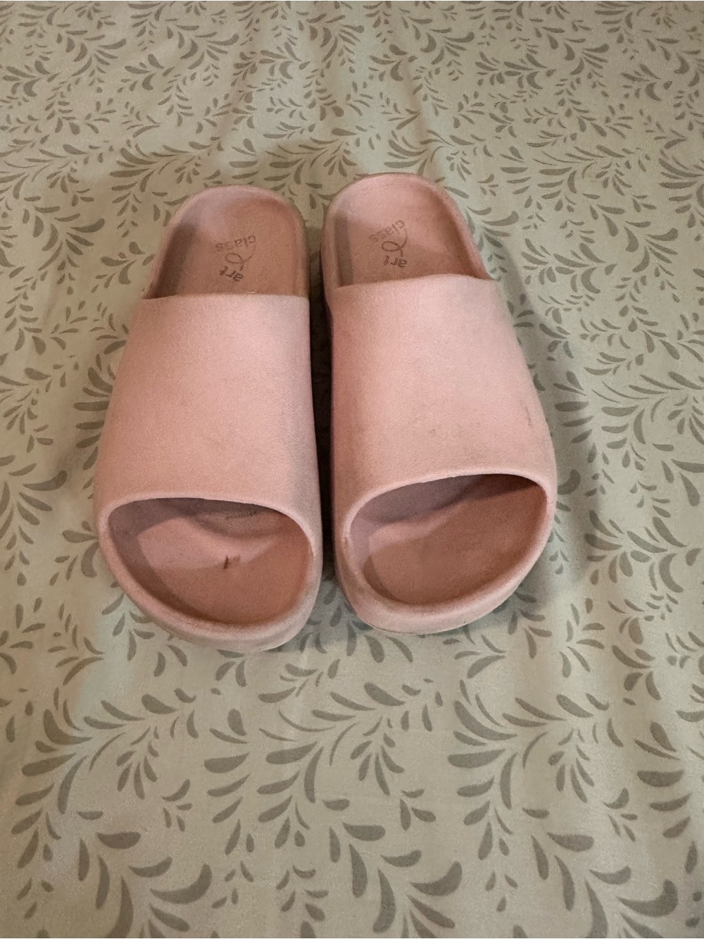 Art Class Slide Sandals in Blush Pink - Minimal Open-Toe Comfort